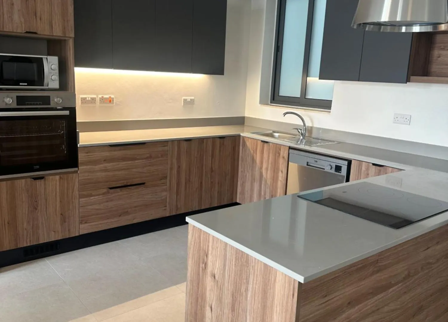 1 Room In A Shared 3 Bedrrom Apartment In Swieqi 10 Mins Away From Paceville And Beach Saint Julian's